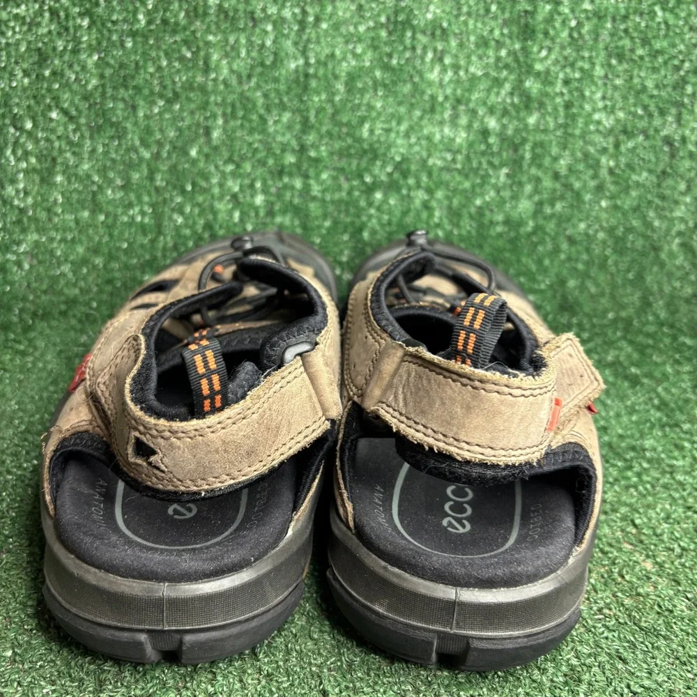 ECCO Terra VG Yak Leather Fisherman Hiking Sport Sandal Brown Mens Size 13.-13.5
